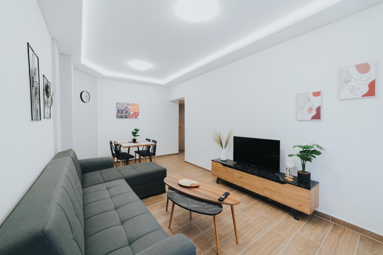 Comfy And Stylish Apartment Tesalonika Bagian luar foto