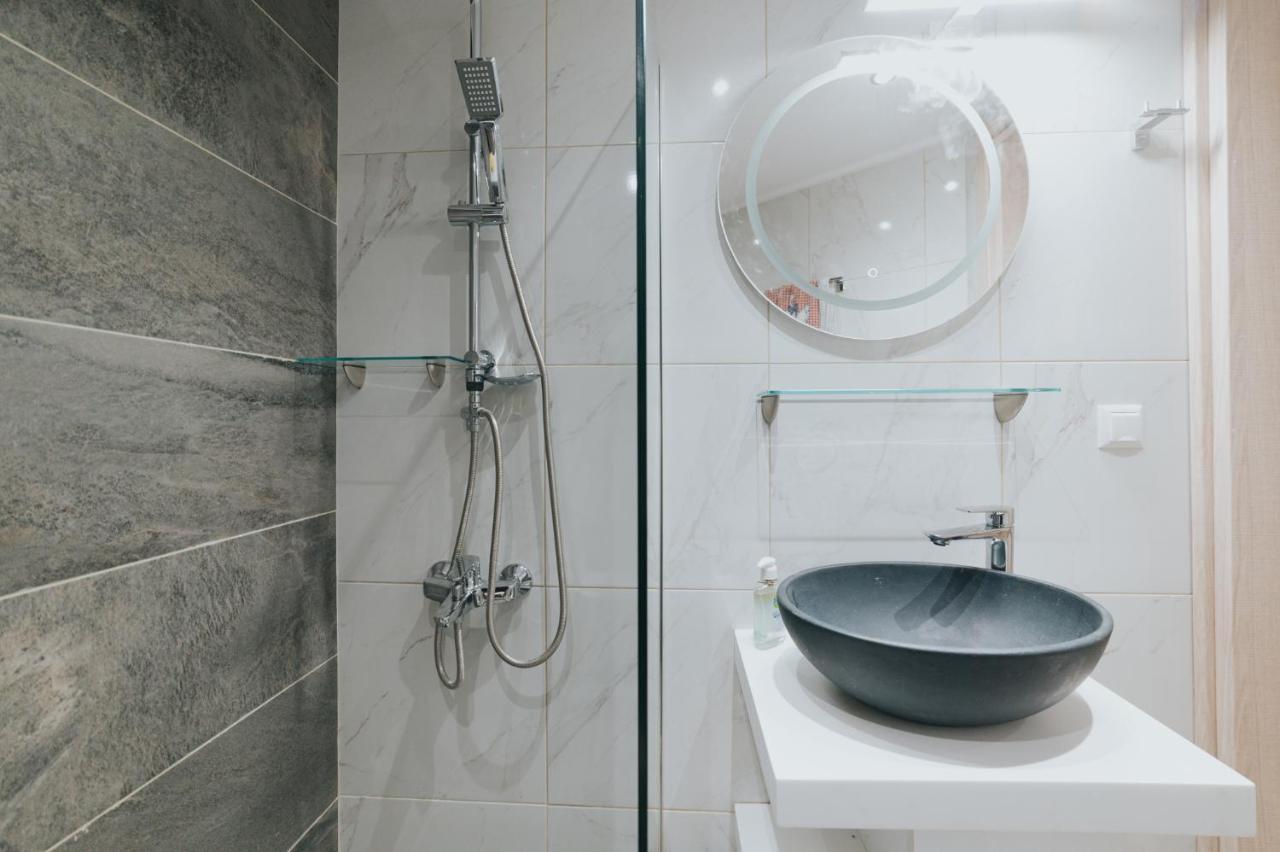 Comfy And Stylish Apartment Tesalonika Bagian luar foto