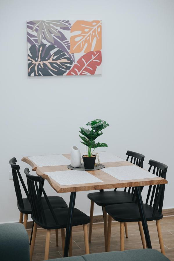 Comfy And Stylish Apartment Tesalonika Bagian luar foto
