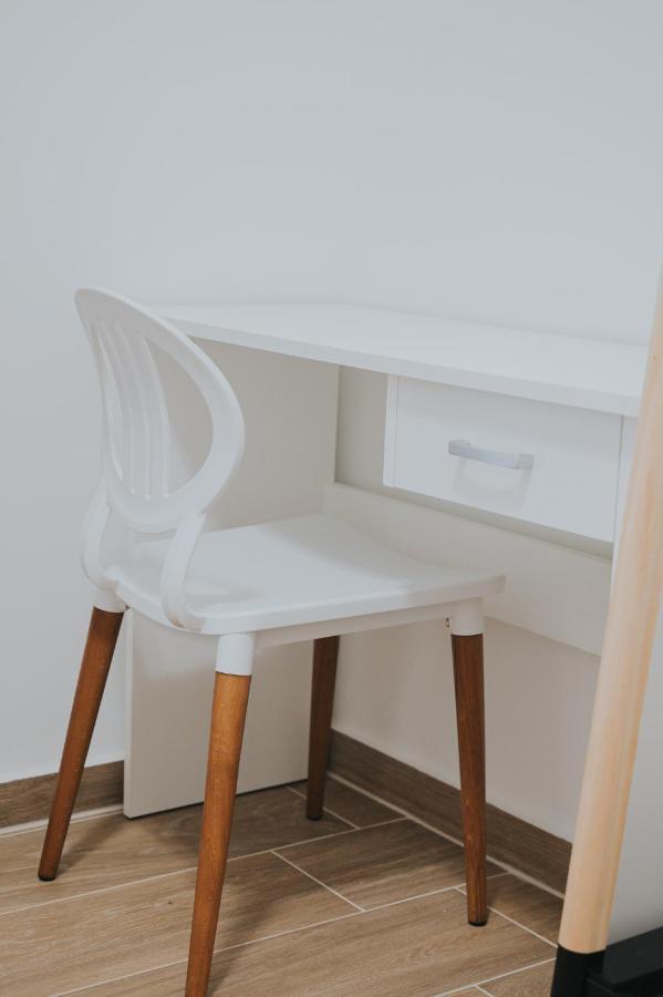 Comfy And Stylish Apartment Tesalonika Bagian luar foto