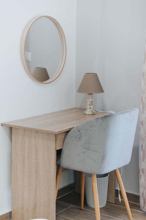 Comfy And Stylish Apartment Tesalonika Bagian luar foto