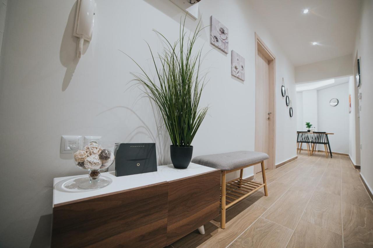 Comfy And Stylish Apartment Tesalonika Bagian luar foto
