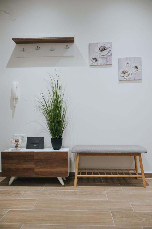 Comfy And Stylish Apartment Tesalonika Bagian luar foto